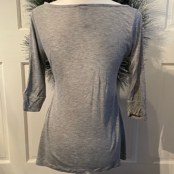 Cute bow shirt - Picture 3 of 5